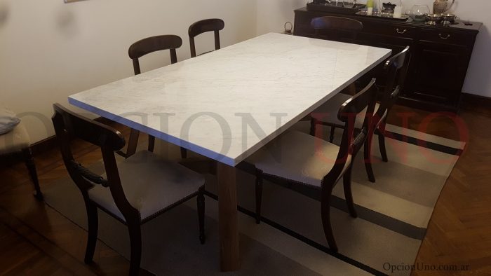 Mesa Peteribi Marmo Carrara